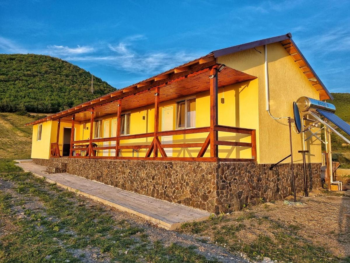 Cabana Varad Coronini Moldova Veche 외부 사진