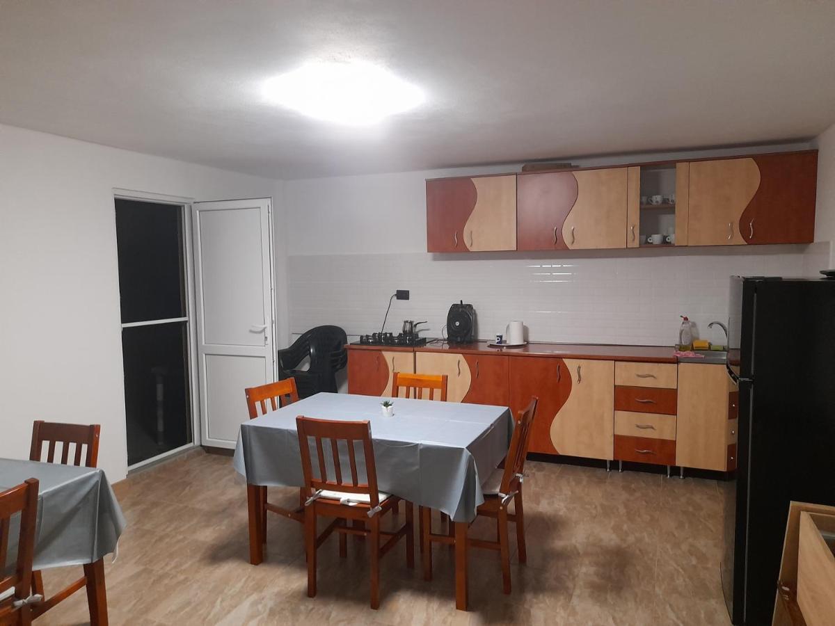 Cabana Varad Coronini Moldova Veche 외부 사진