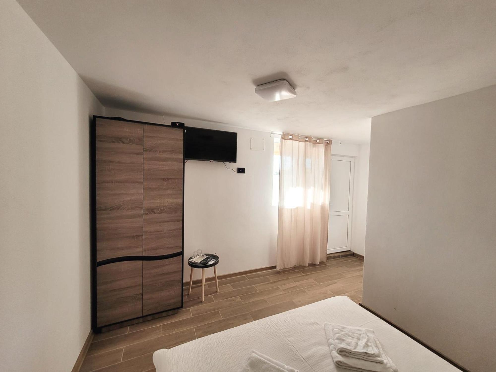 Cabana Varad Coronini Moldova Veche 외부 사진